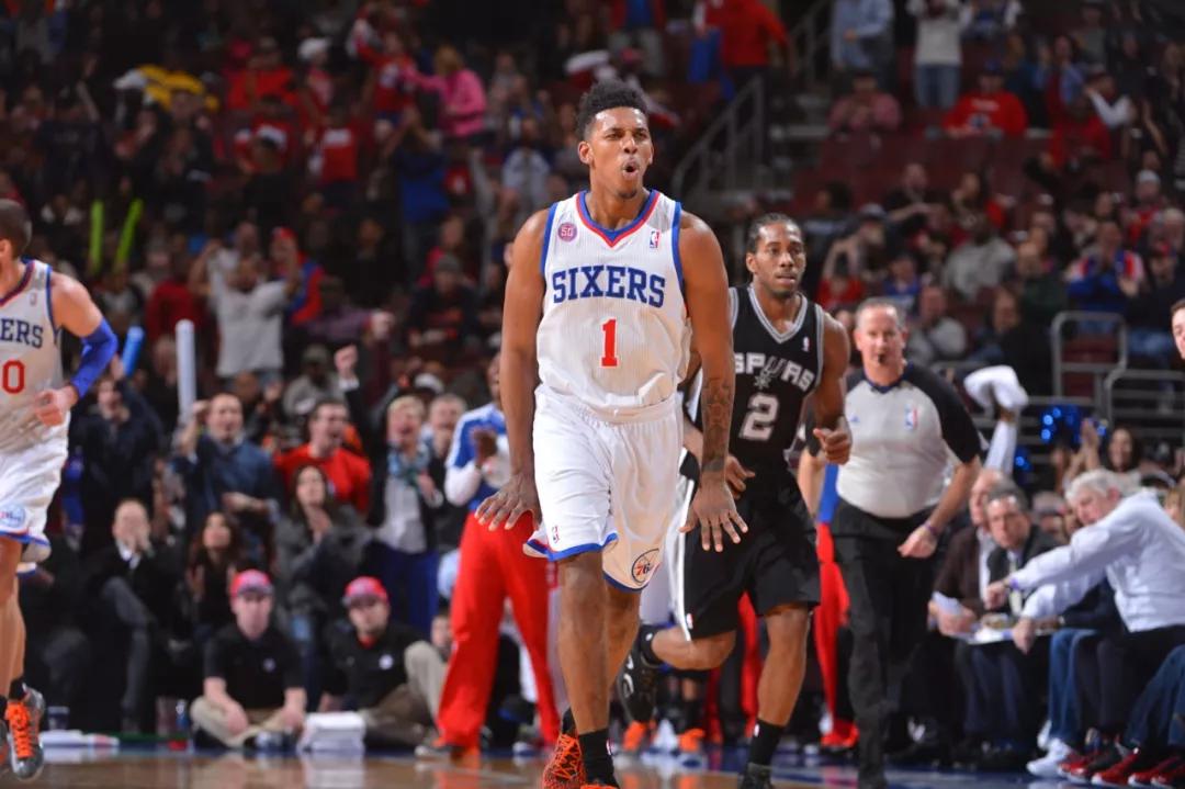 镜报：维拉主帅埃梅里有意雅克松，切尔西标价8000万镑（镜报：维拉主帅埃梅里有意引进雅克松，切尔西要价8000万英镑）